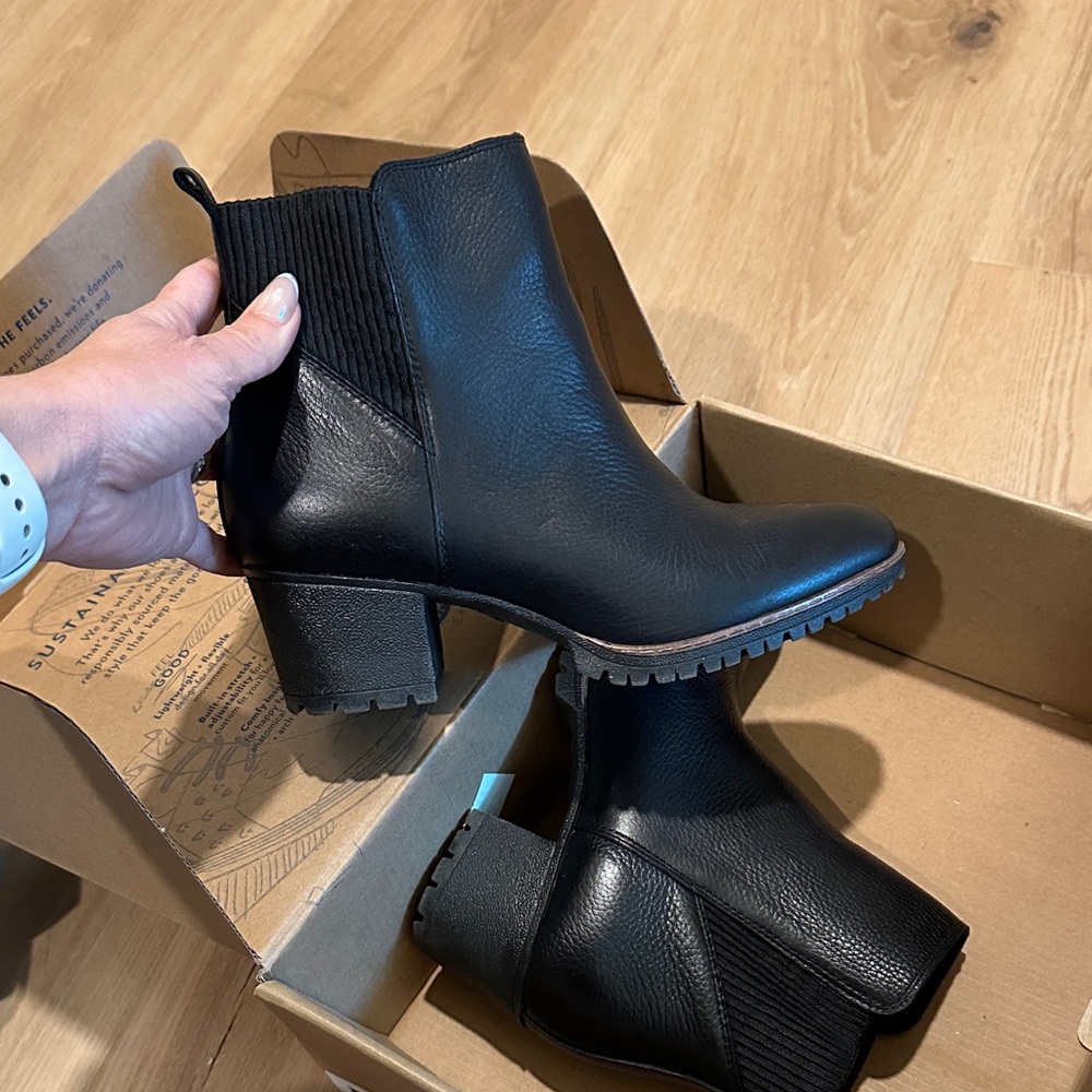 Dr. Scholl's Black Heeled Ankle Boots